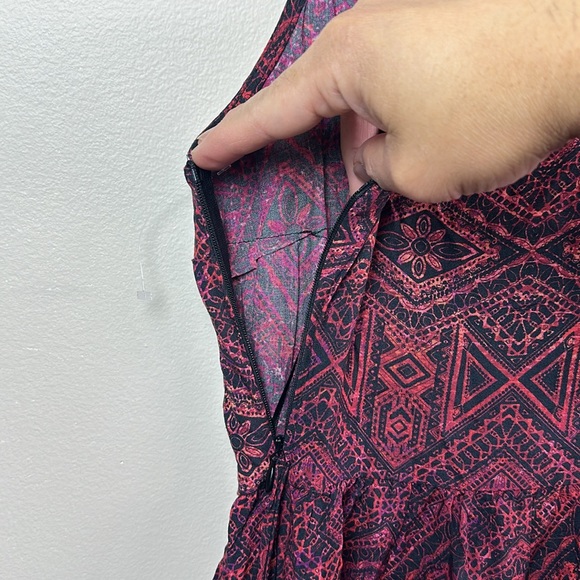 New Look Crystal Aztec Crochet Dress sz 12 fits small to medium - Picture 7 of 7